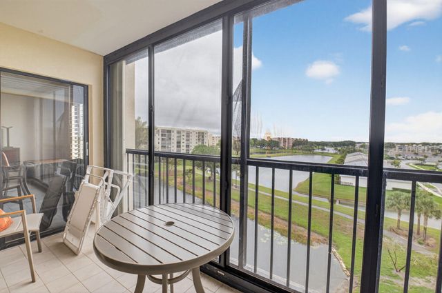 6866 Huntington Lane 607, Delray Beach, FL 33446