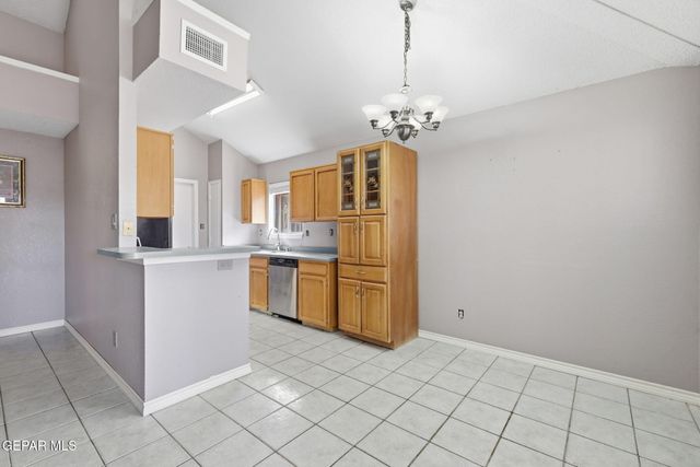 1565 MICHELANGELO Drive, El Paso, TX 79936