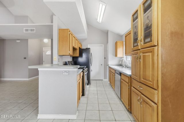 1565 MICHELANGELO Drive, El Paso, TX 79936