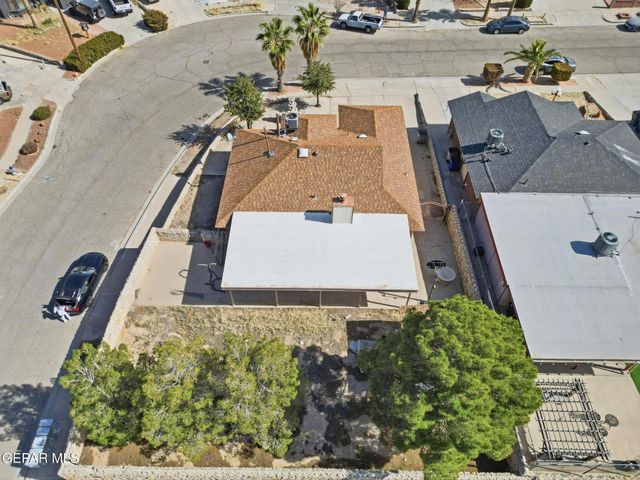 1565 MICHELANGELO Drive, El Paso, TX 79936