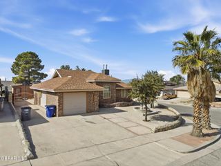 1565 MICHELANGELO Drive, El Paso, TX 79936