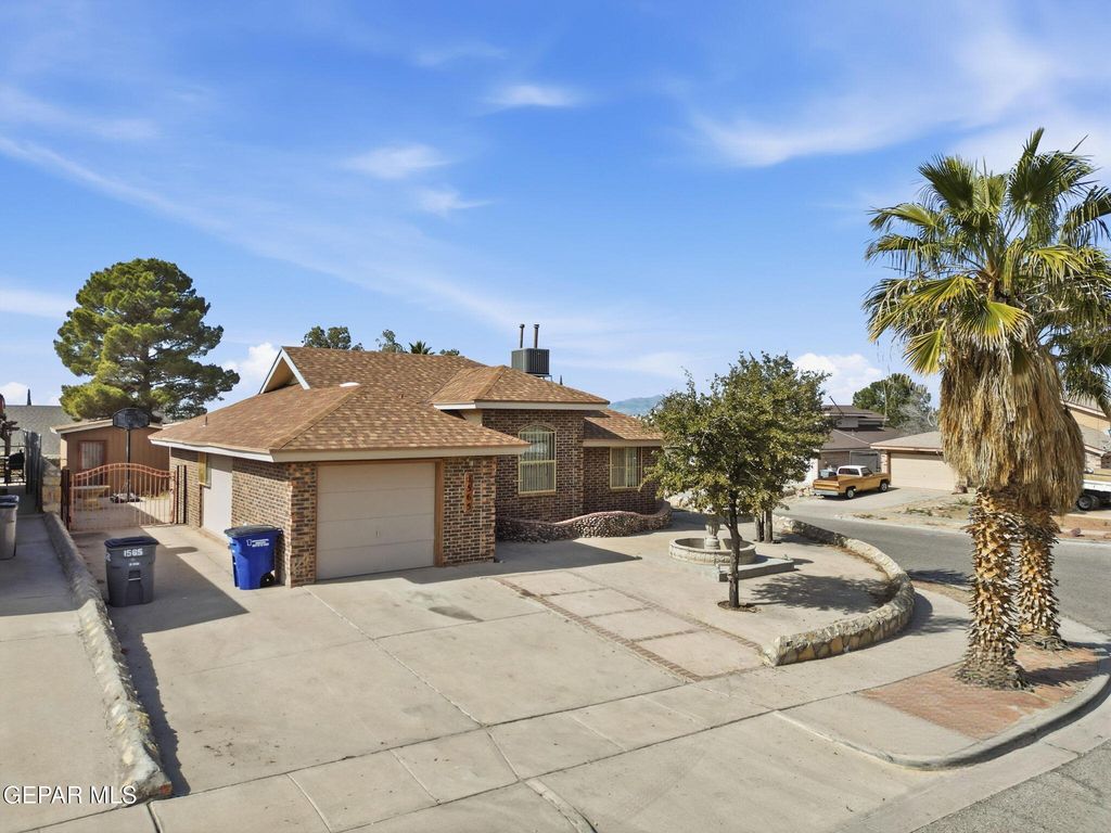 1565 MICHELANGELO Drive, El Paso, TX 79936