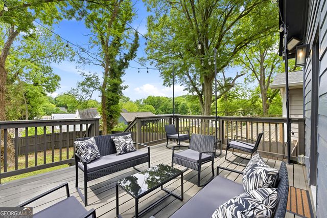 674 Jett Street NW, Atlanta, GA 30318