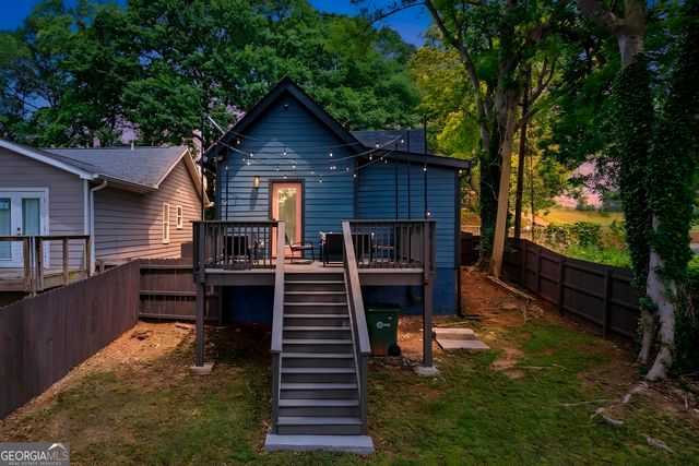 674 Jett Street NW, Atlanta, GA 30318
