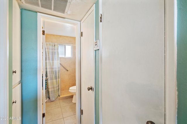 1908 W Berridge Lane 13, Phoenix, AZ 85015