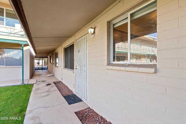 1908 W Berridge Lane 13, Phoenix, AZ 85015