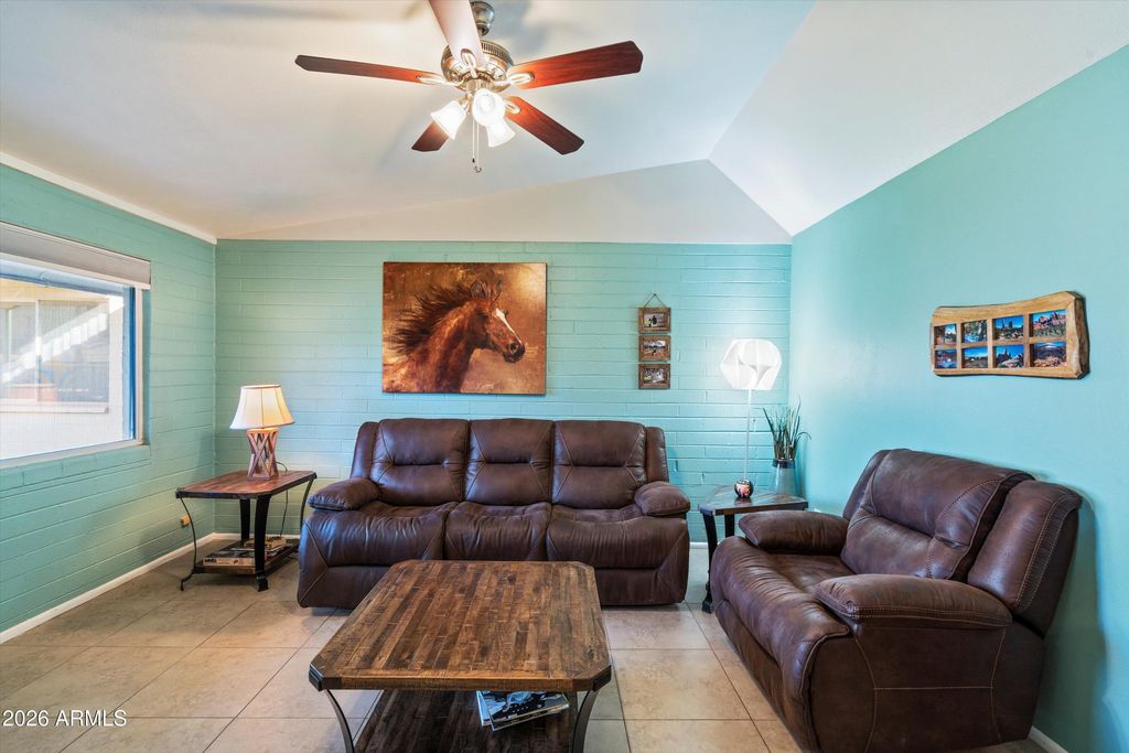 1908 W Berridge Lane 13, Phoenix, AZ 85015