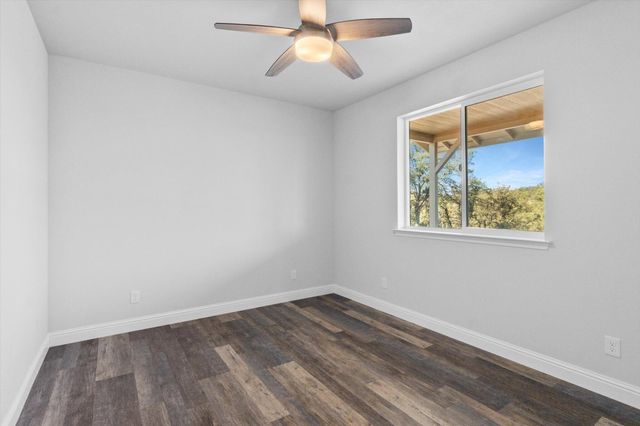 18720 Cobblestone Drive, Cottonwood, CA 96022