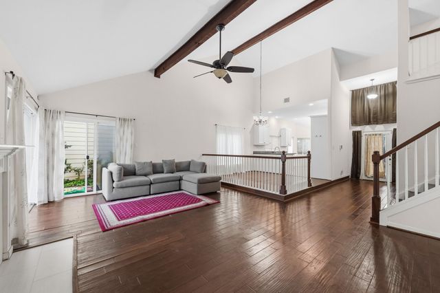 13619 Braeswest Drive, Houston, TX 77082