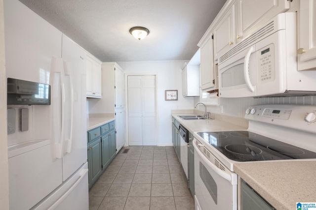 691 MARBLE CITY HEIGHTS CIRCLE, Sylacauga, AL 35150