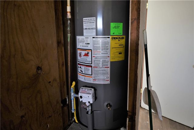 1028 Starlite Dr, Portland, TX 78374