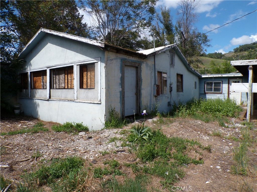 Image 1 of property listing at 4546 Foothill, Lucerne, CA 95458