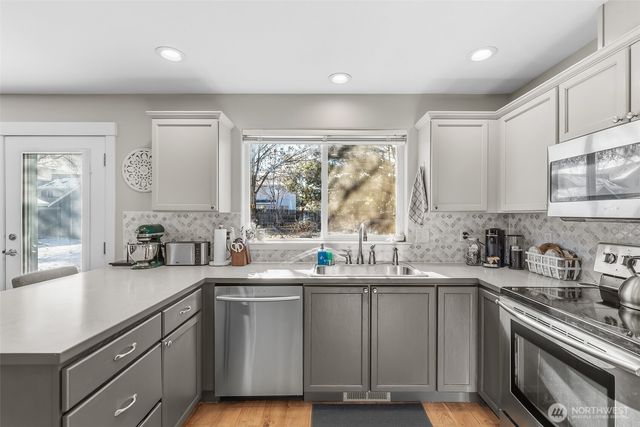 2389 Fancher Field Road, East Wenatchee, WA 98802