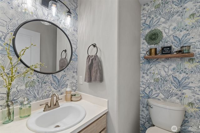 2389 Fancher Field Road, East Wenatchee, WA 98802