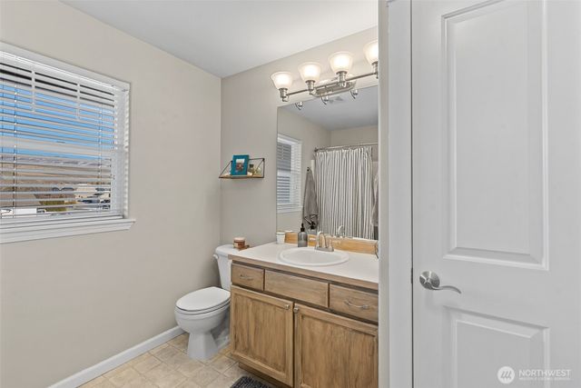 2389 Fancher Field Road, East Wenatchee, WA 98802