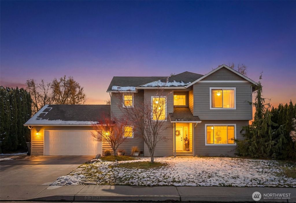 2389 Fancher Field Road, East Wenatchee, WA 98802