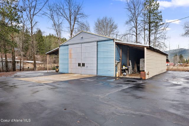 911 French Gulch RD, Kingston, ID 83839