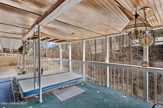 911 French Gulch RD, Kingston, ID 83839