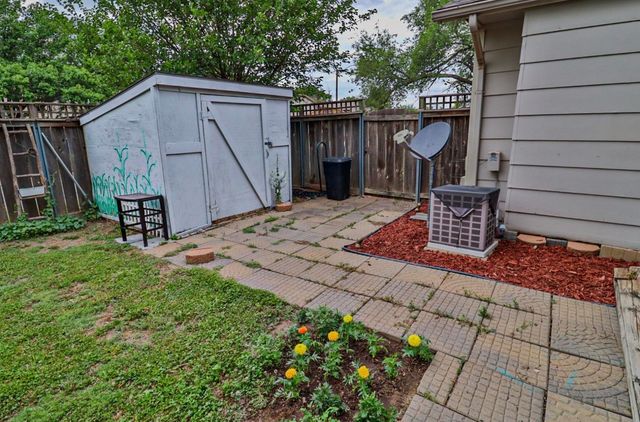 1738 S Beech Ct, Wichita, KS 67207