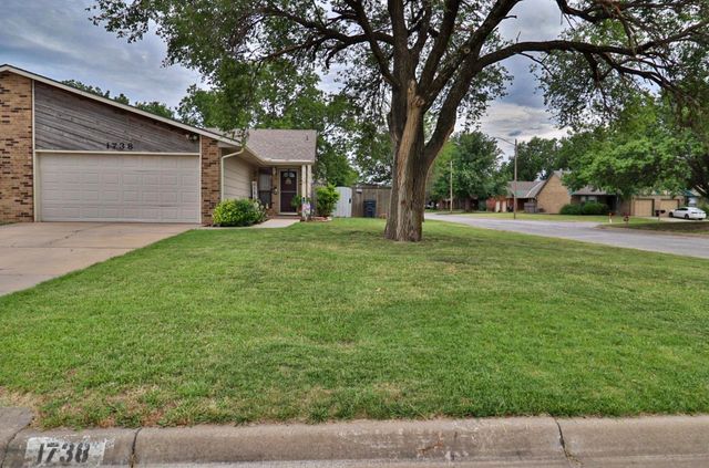 1738 S Beech Ct, Wichita, KS 67207