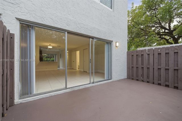 3001 NW 5th Ter 4, Pompano Beach, FL 33064