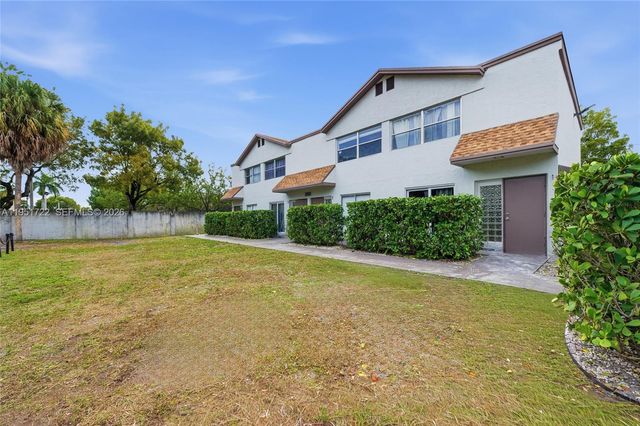 3001 NW 5th Ter 4, Pompano Beach, FL 33064