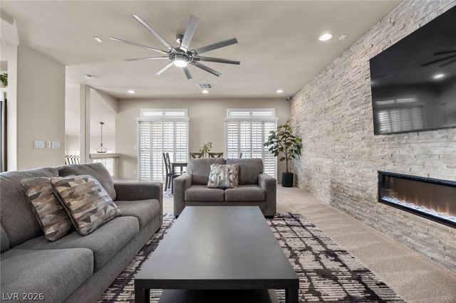 6026 Montana Peak Avenue, Las Vegas, NV 89139