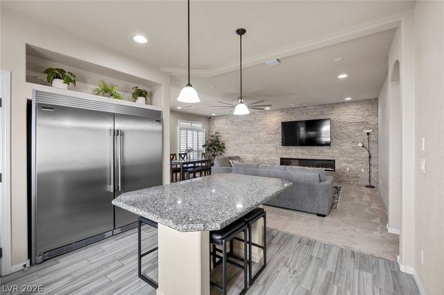 6026 Montana Peak Avenue, Las Vegas, NV 89139