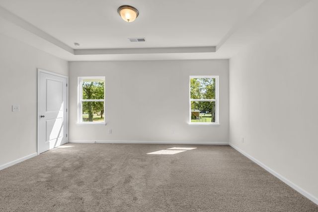 564 Nightengale Ridge Drive, Columbia, TN 38401