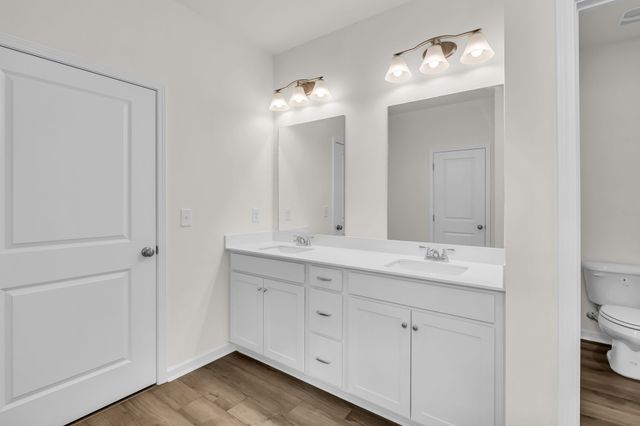 564 Nightengale Ridge Drive, Columbia, TN 38401