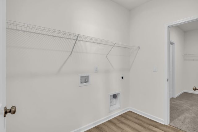 564 Nightengale Ridge Drive, Columbia, TN 38401