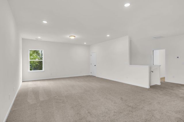 564 Nightengale Ridge Drive, Columbia, TN 38401