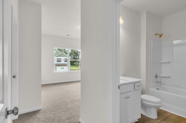 564 Nightengale Ridge Drive, Columbia, TN 38401