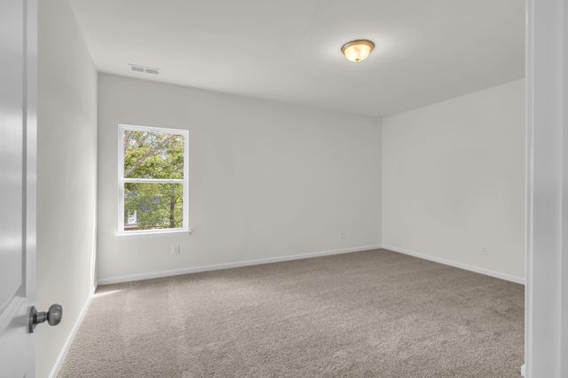 564 Nightengale Ridge Drive, Columbia, TN 38401