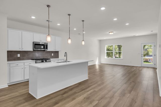 564 Nightengale Ridge Drive, Columbia, TN 38401