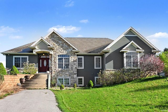 24607 County Road 36, Goshen, IN 46526