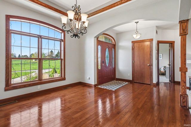 24607 County Road 36, Goshen, IN 46526