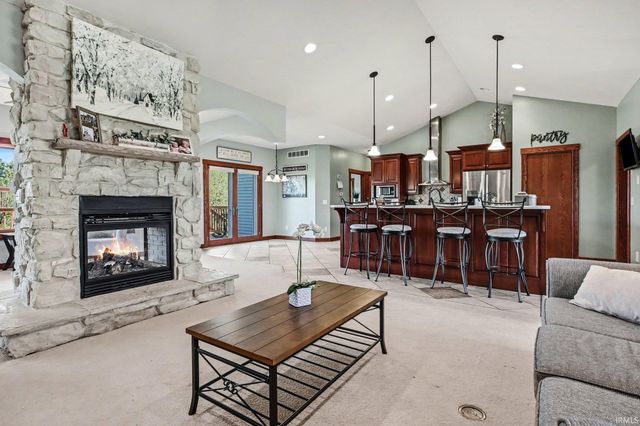 24607 County Road 36, Goshen, IN 46526