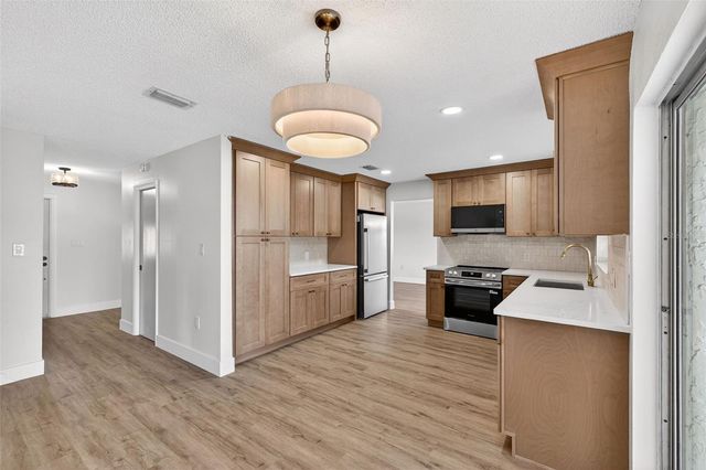 180 FLORIDA BOULEVARD, Merritt Island, FL 32953