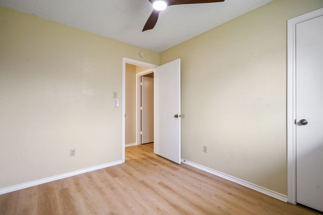 2014 Chalfont Drive, Carrollton, TX 75007
