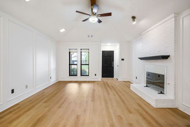 2014 Chalfont Drive, Carrollton, TX 75007