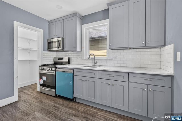 723 Jersey Avenue, Elizabeth, NJ 07202