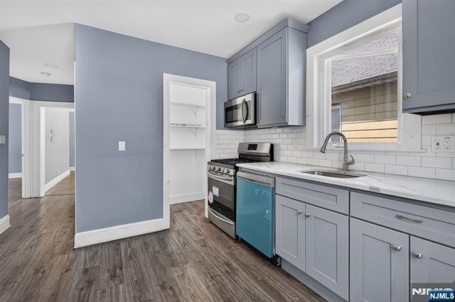 723 Jersey Avenue, Elizabeth, NJ 07202