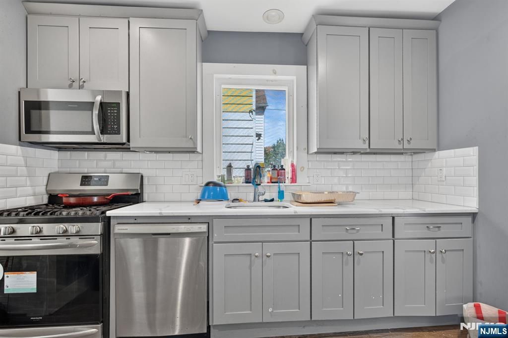 723 Jersey Avenue, Elizabeth, NJ 07202