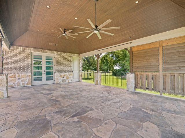 9721 Sunset Drive, Lavon, TX 75166