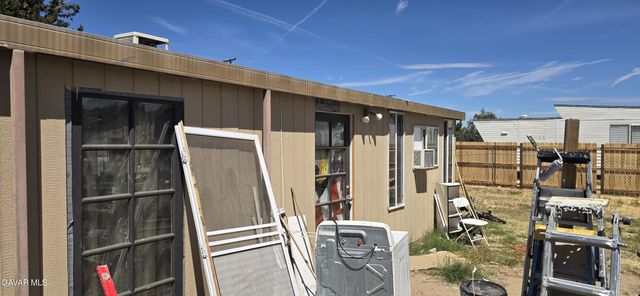 43310 Fairglen Road, Lancaster, CA 93535
