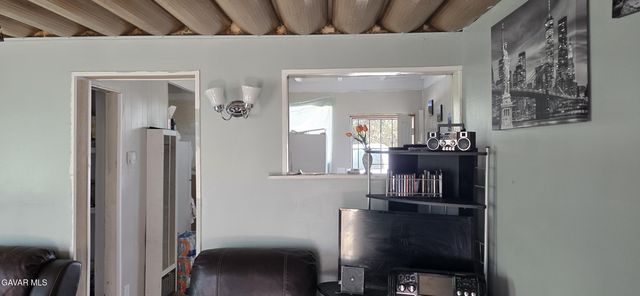 43310 Fairglen Road, Lancaster, CA 93535