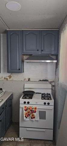 43310 Fairglen Road, Lancaster, CA 93535