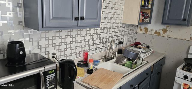 43310 Fairglen Road, Lancaster, CA 93535