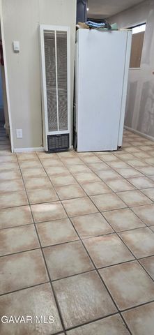 43310 Fairglen Road, Lancaster, CA 93535